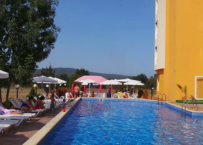 Family Orios 3* Πριμόρσκο