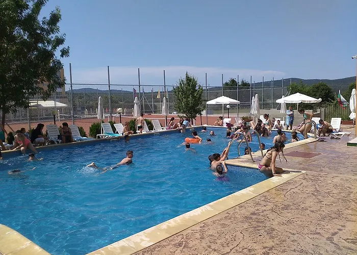 Family Orios 3* Πριμόρσκο