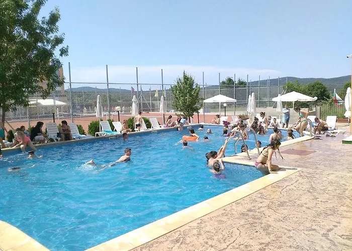 Ξενοδοχείο Family Orios 3*