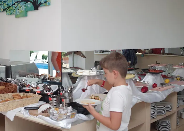 Ξενοδοχείο Family Orios